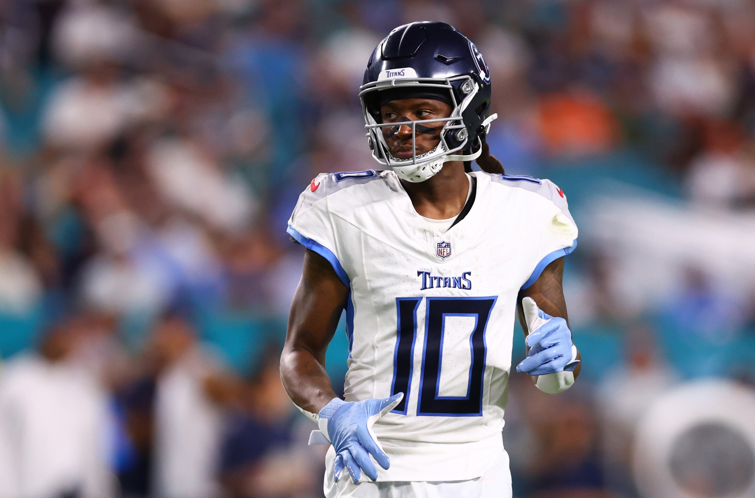 List of Titans players who should be available at NFL trade deadline