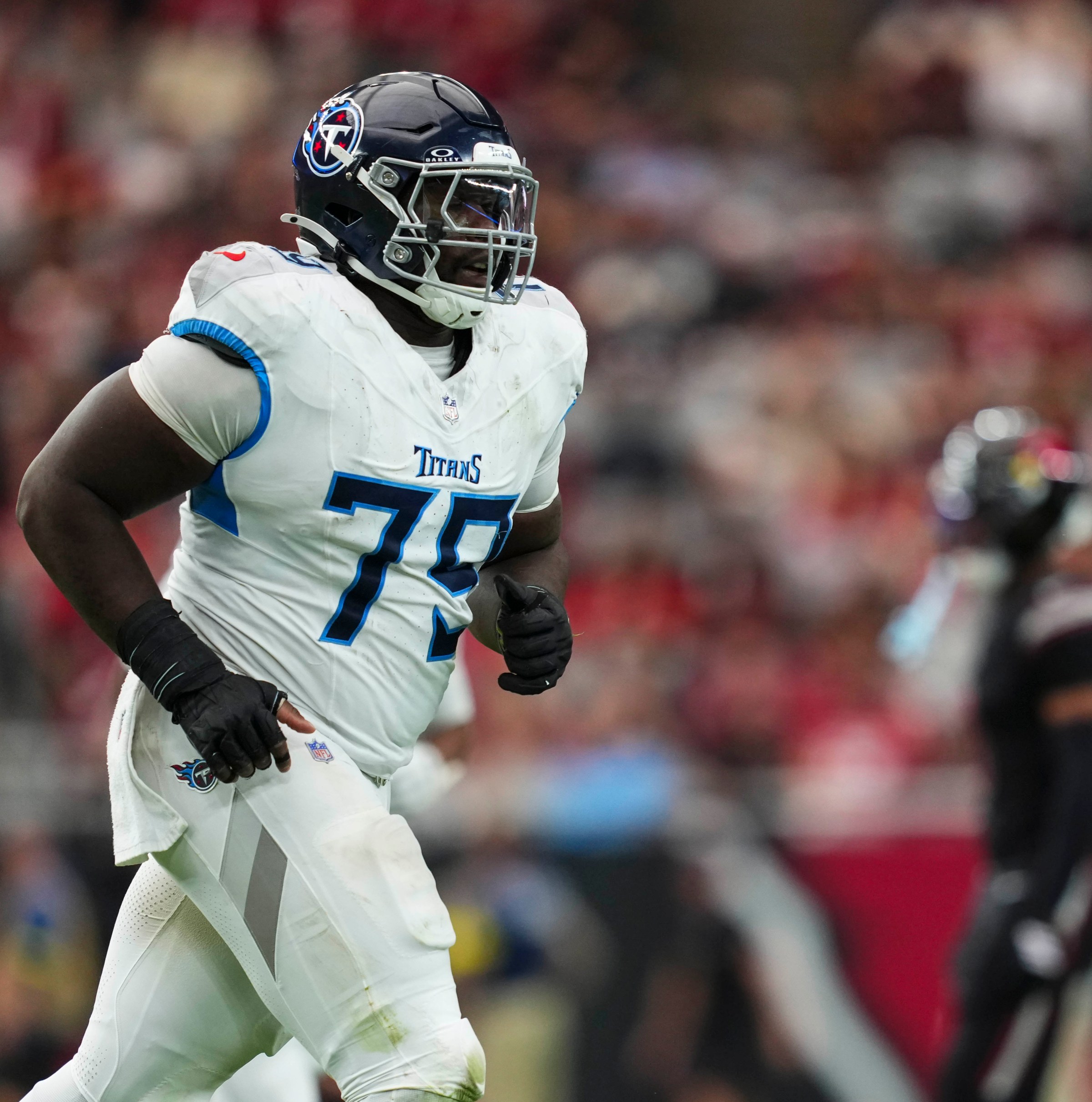 Are the Titans going to cut Lloyd Cushenberry?