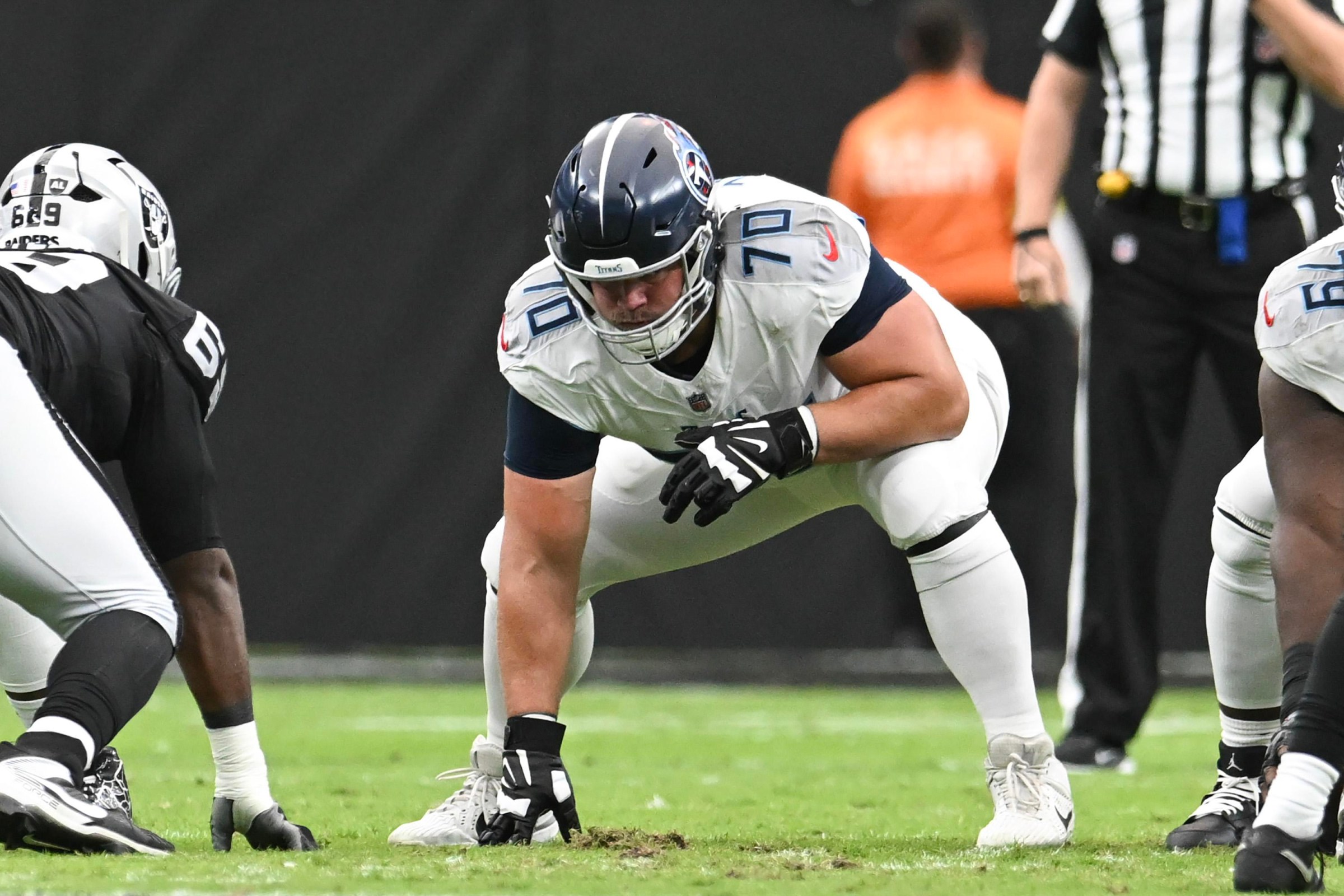 Kevin Zeitler’s availability still looms large for Tennessee Titans