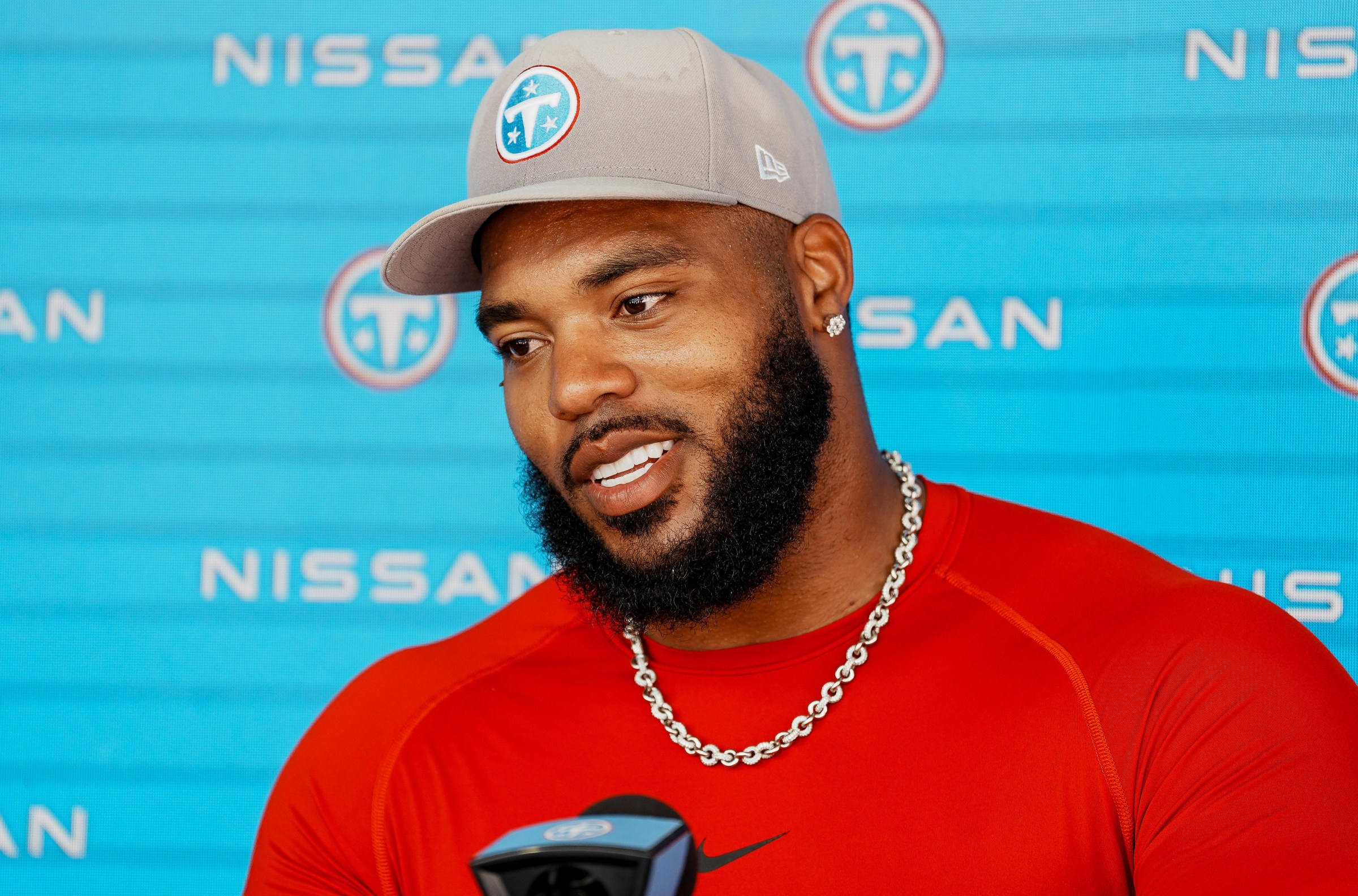 Titans need defensive line, not secondary, to drive defense forward