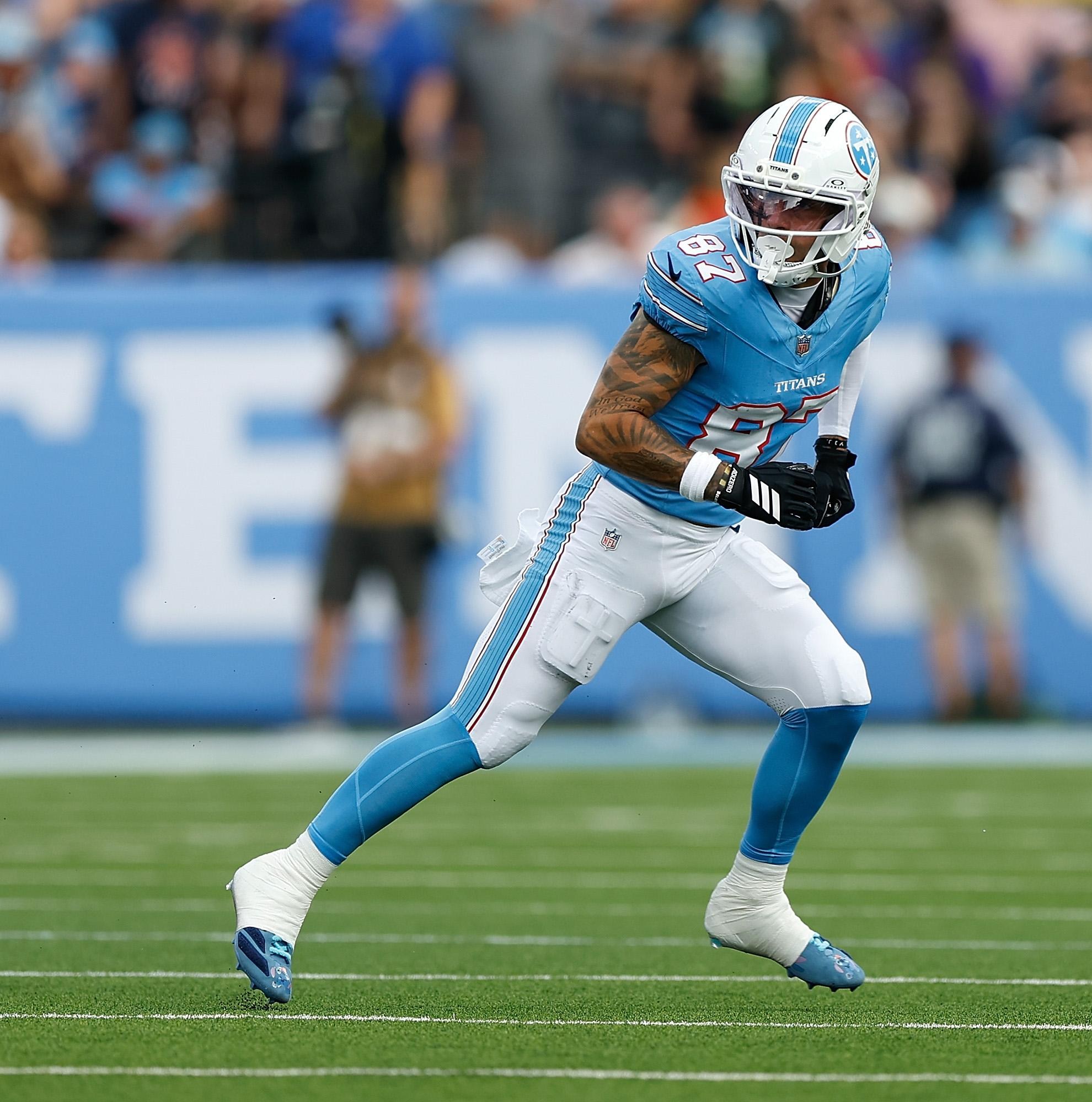 Tennessee Titans news: Xavier Restrepo cut after waiver claims