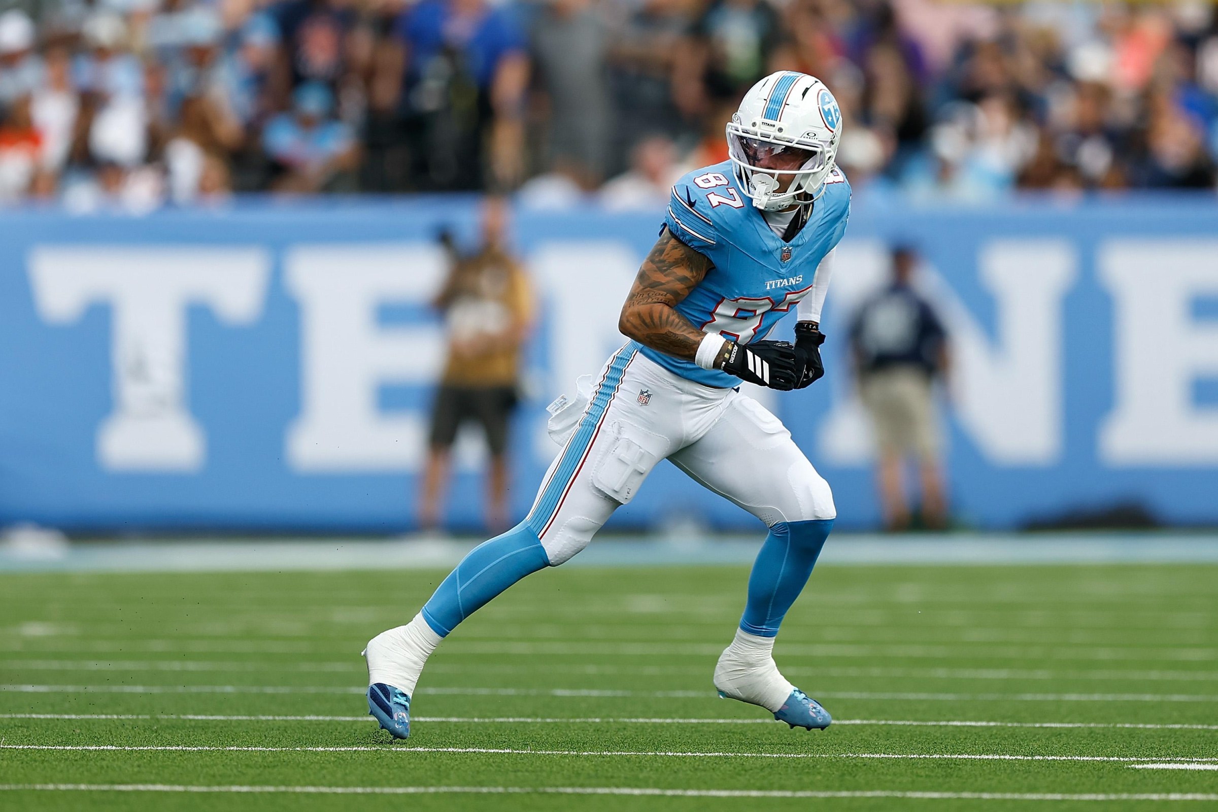 Tennessee Titans news: Xavier Restrepo cut after waiver claims