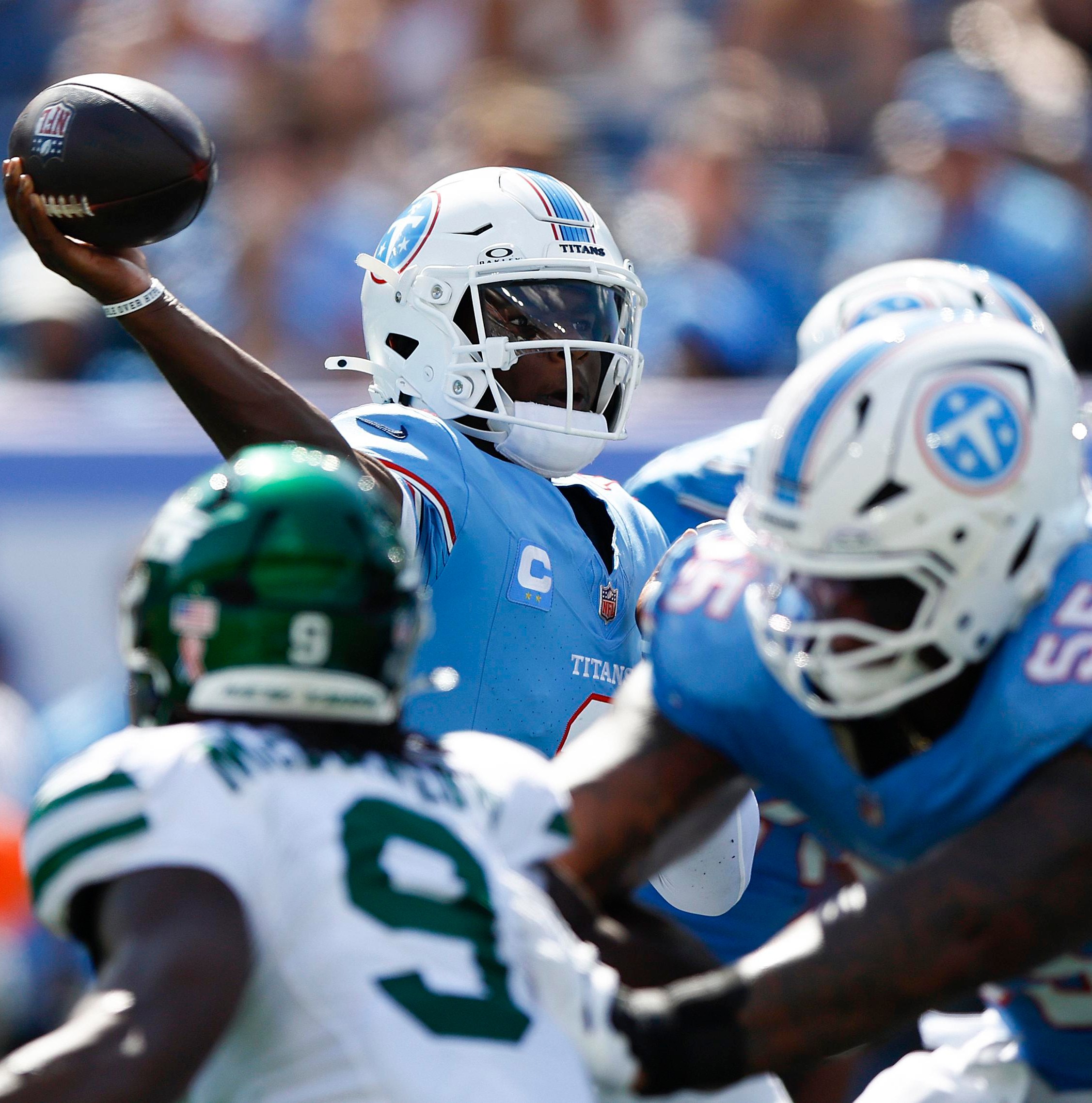 Titans vs. Giants predictions: Take advantage of a beat-up team