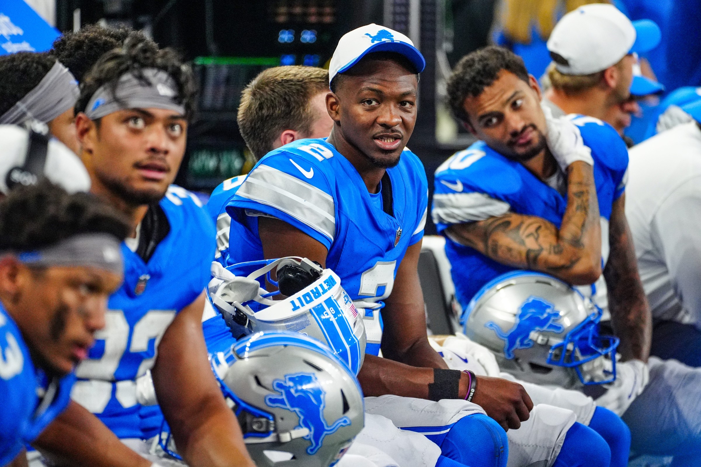 Titans sign 3 players including QB Hendon Hooker