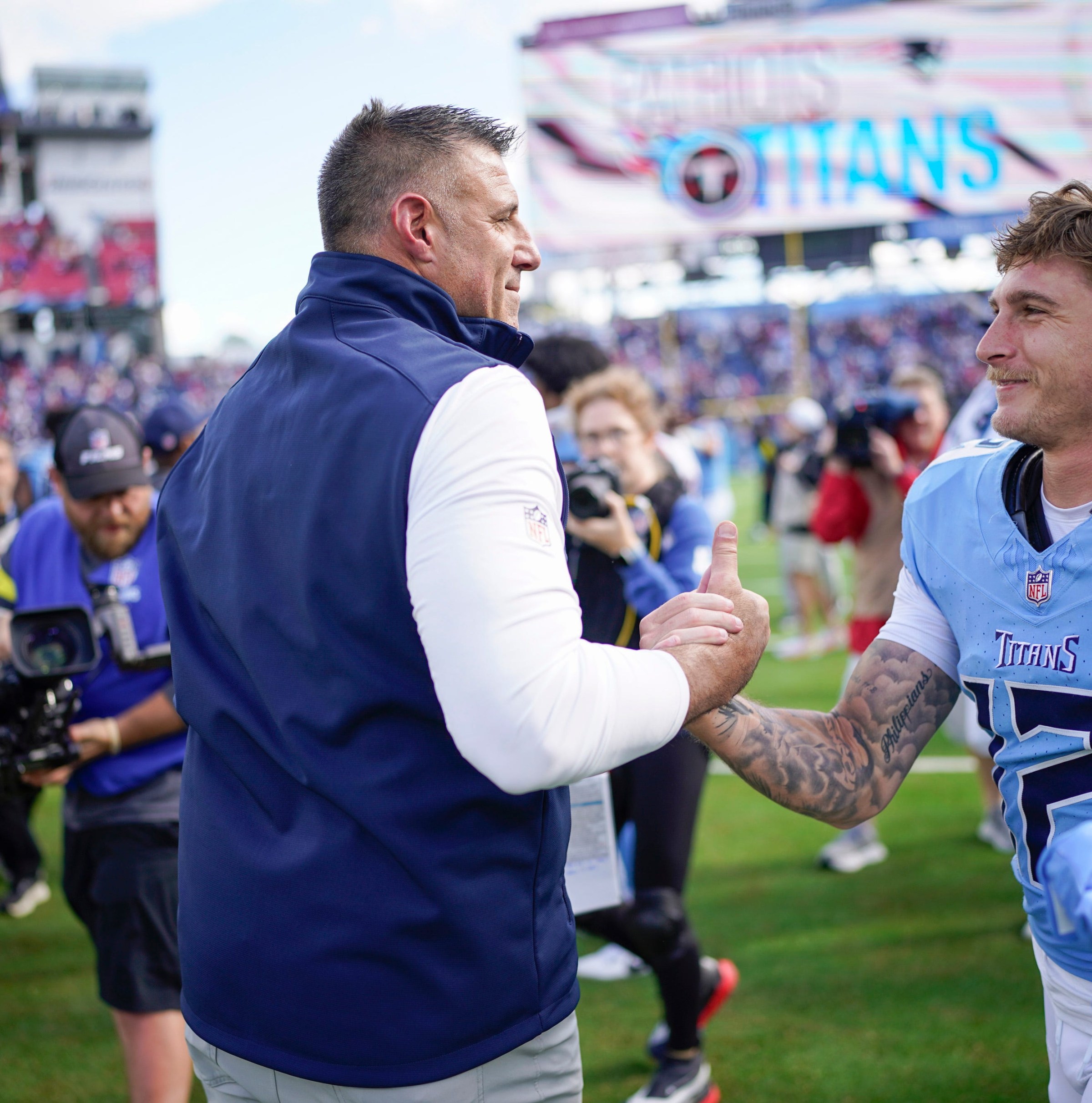 Mike Vrabel gets his revenge, 31-13 over the Titans