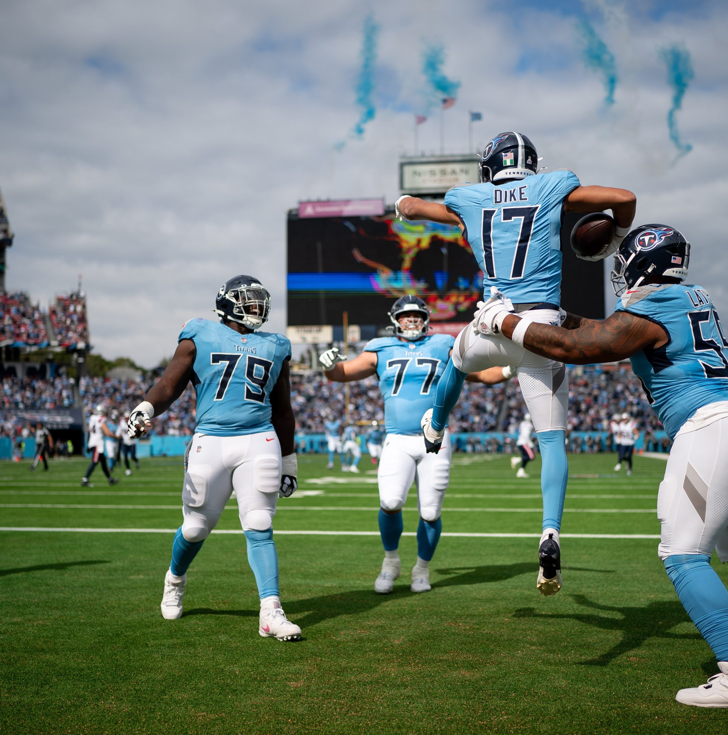 Chimere Dike logs full practice for Titans