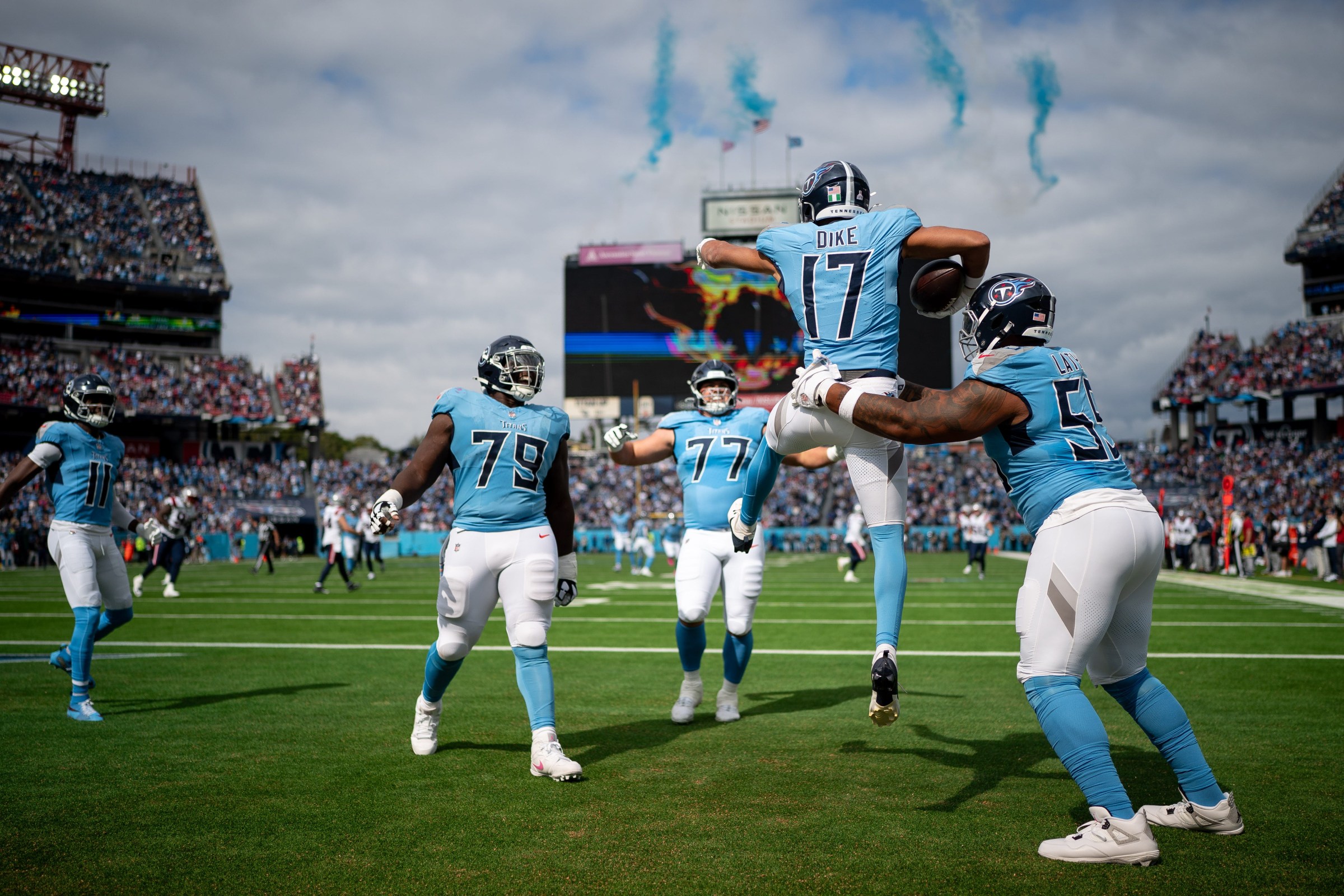 Chimere Dike logs full practice for Titans