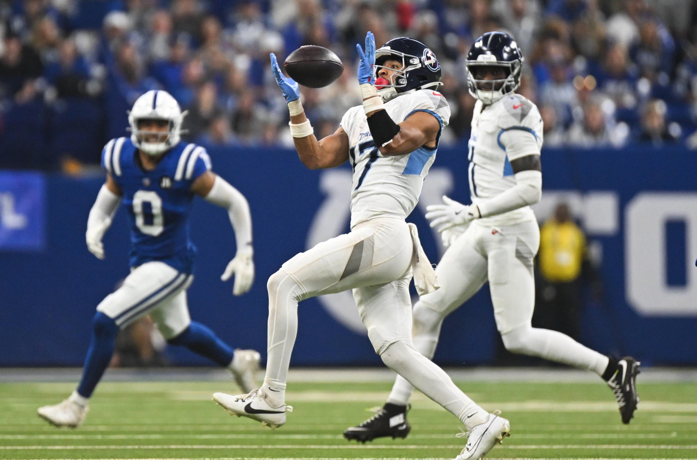 Titans lose in embarrassing fashion once again
