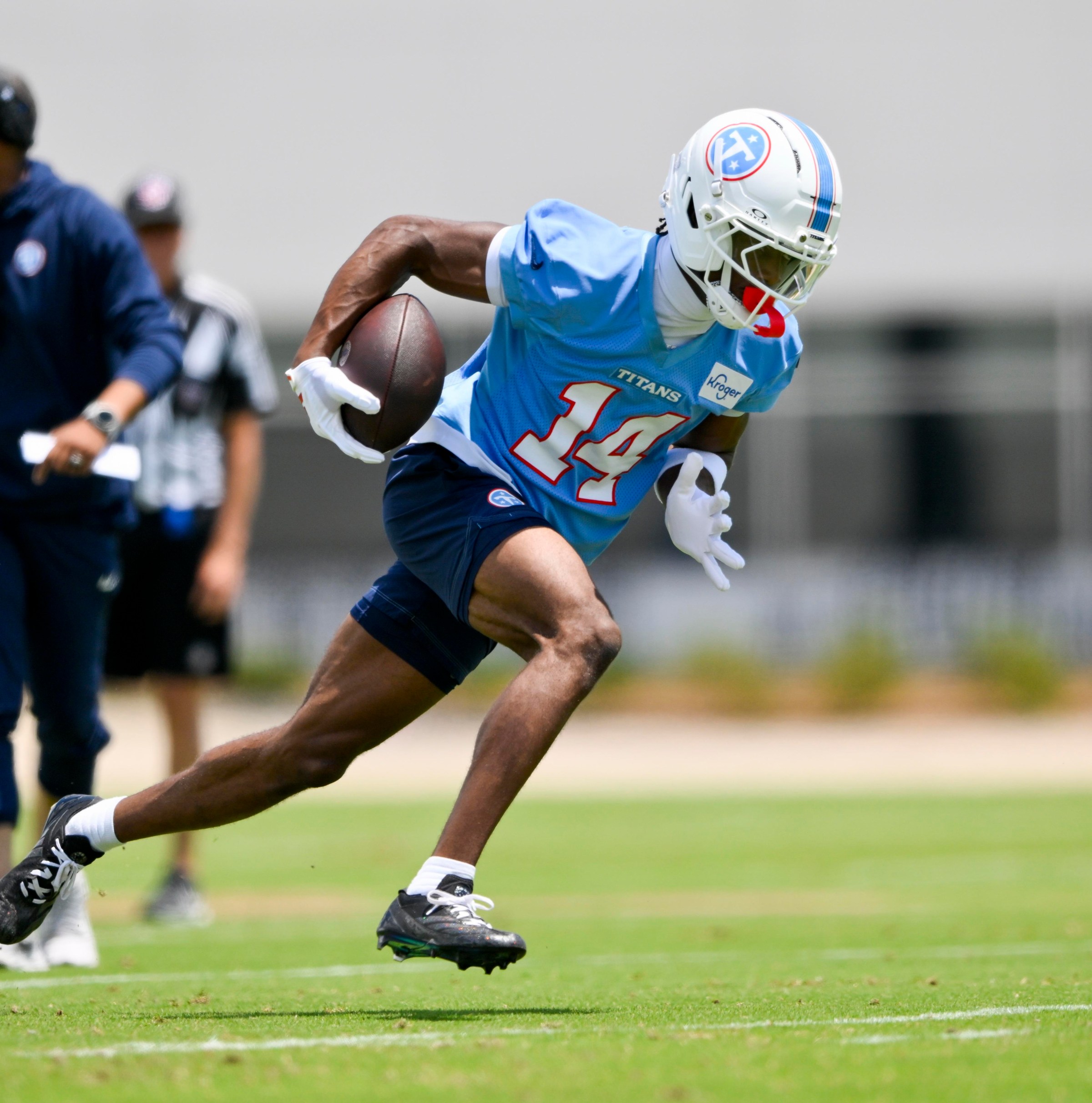 Titans Reacts Survey: How many touchdown catches will Carnell Tate have in 2026?