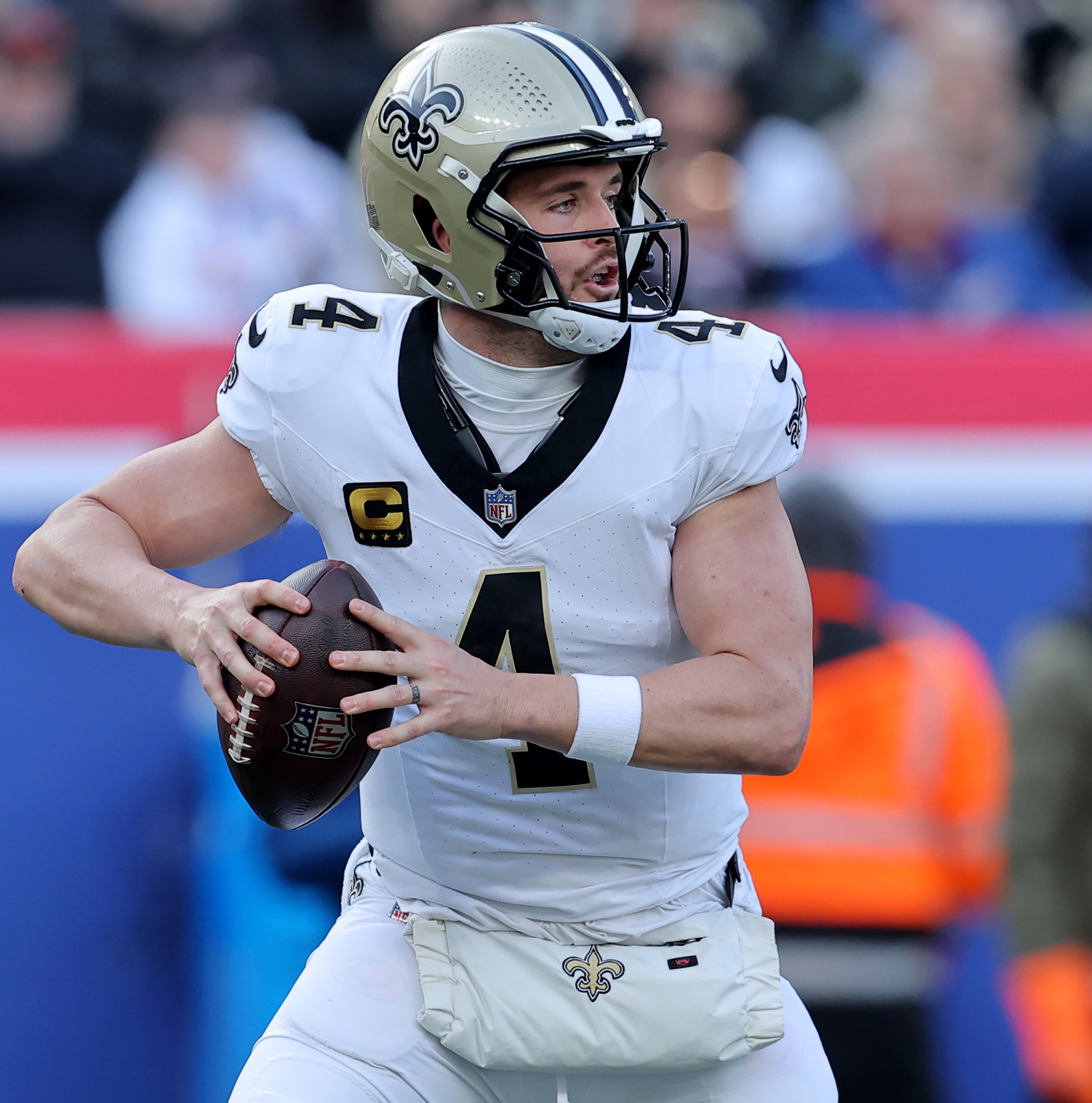 The Titans are being linked to Derek Carr again